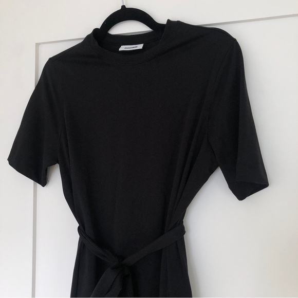 SOLD ! Minimum Lyina Midi Dress - Picture 2 of 6